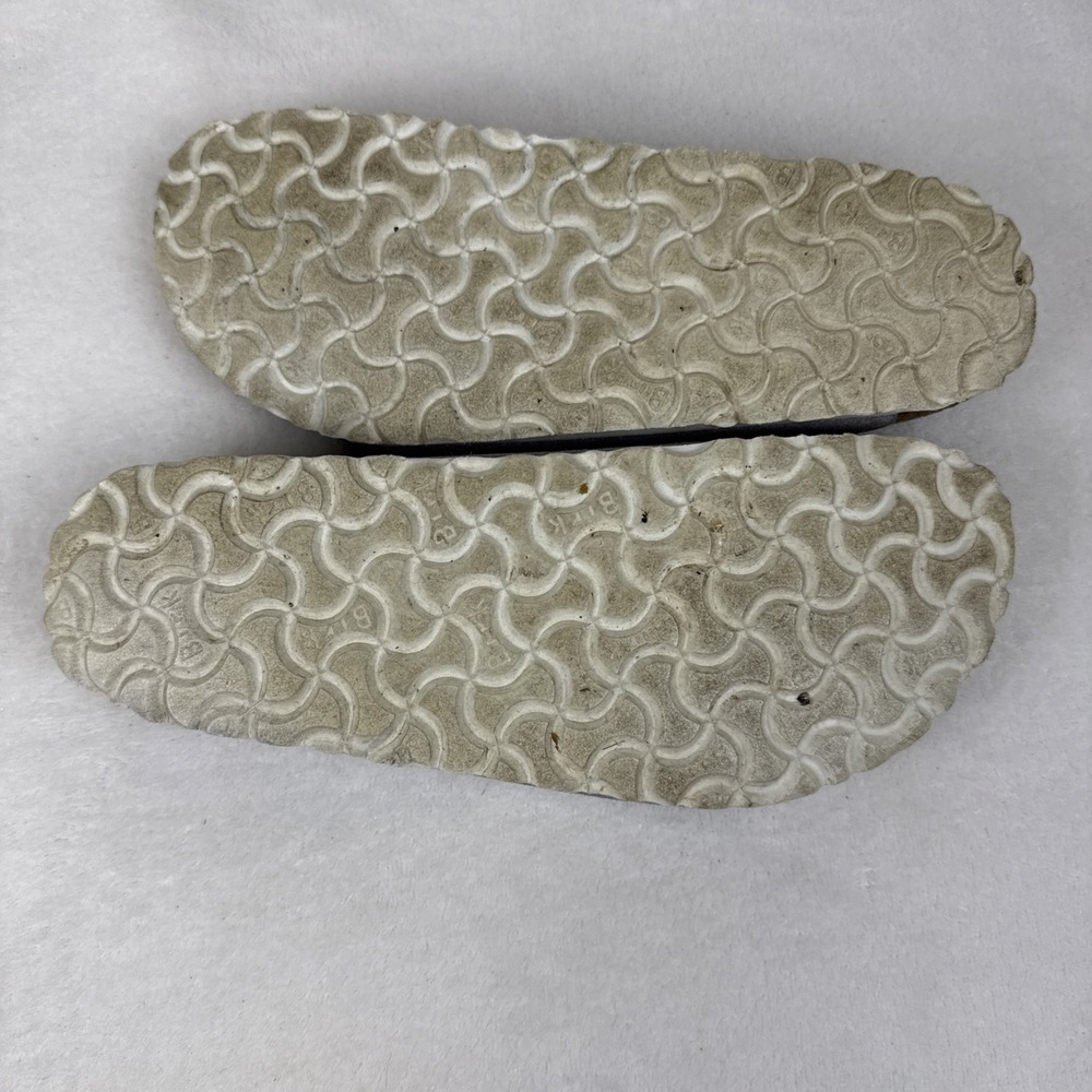Birkenstock Arizona Sandals Womens Size 7 (38) Grey Sparkle Suede Strap Slip On - Picture 6 of 6
